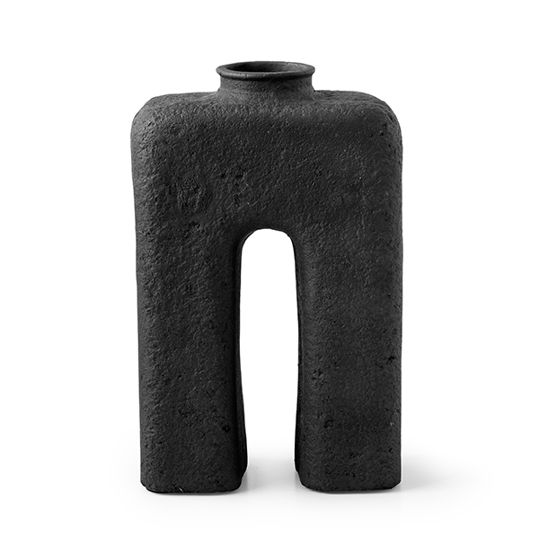 /images/content/artikelen/novita-gennep-accessoires-feelings-woonaccessoires-arc-vaas-zwart-1-8717510104568.jpg