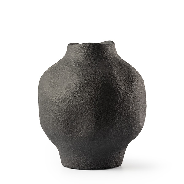 /images/content/artikelen/novita-gennep-accessoires-feelings-woonaccessoires-jody-vaas-24x28-h-1-8717510105898.jpg