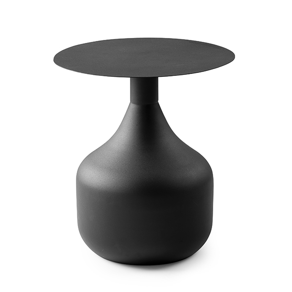 /images/content/artikelen/novita-gennep-tafels-feelings-bijzettafels-mist-bijzettafel-zwart-1-8717510101964.jpg