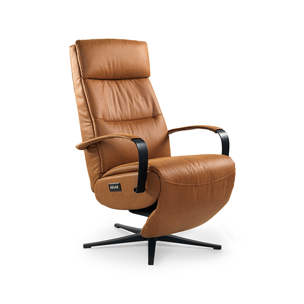 /images/content/artikelen/novita-gennep-zitmeubelen-feelings-stoelen-edgar-relaxfauteuil-cognac-1-8717510097932.jpg